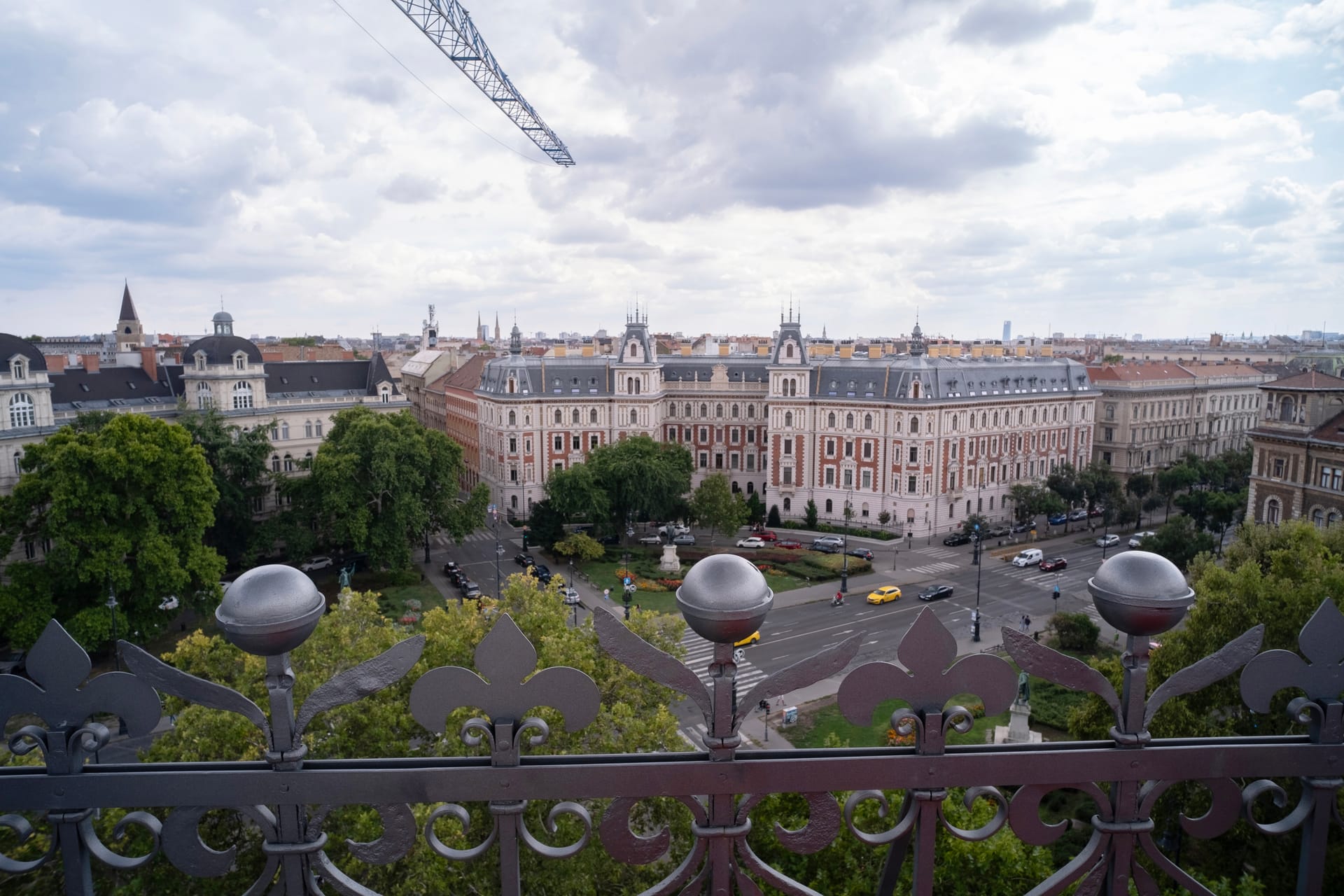 Hübner Udvar - Living room
