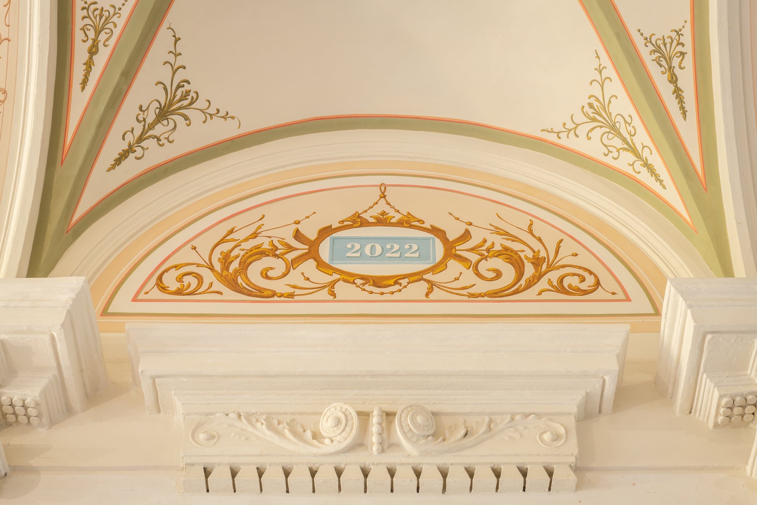 Hübner Udvar - Window detail