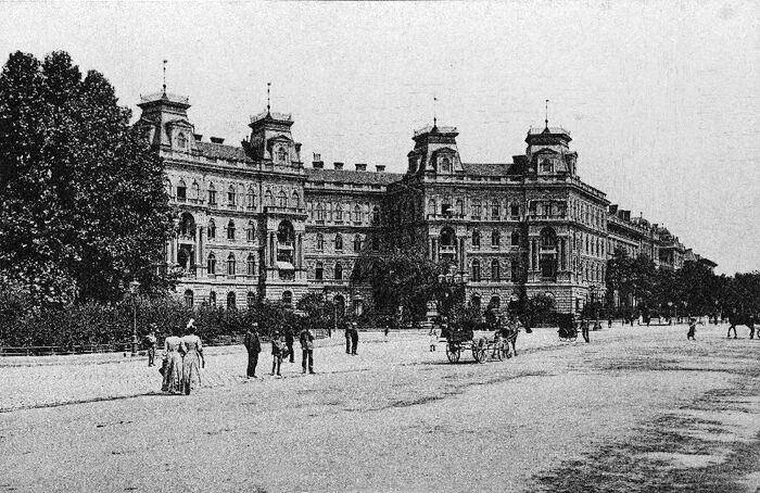 Hübner Udvar 1900